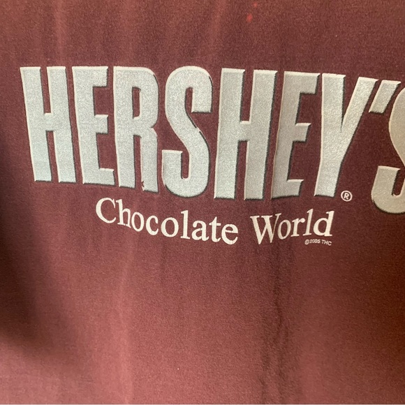 Hershey’s Chocolate World shirt - Picture 4 of 6